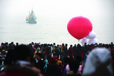 拔太阳 李佩强摄