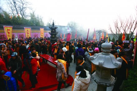 光明寺新年祈福